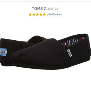 TOMS all black